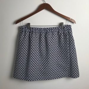 Crown & Ivy skirt, sz L